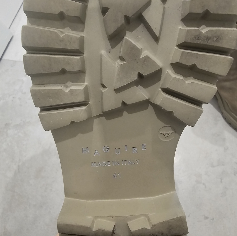 Beige Chelsea Boots - Picture 7 of 7